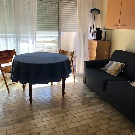 27m2 Proche De La Apartamento Le Grau-du-Roi
